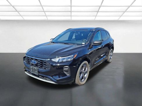 Used 2023 Ford Escape ST-Line AWD/4WD image 5