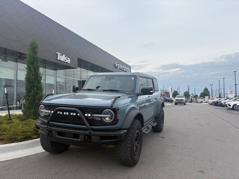 Used 2021 Ford Bronco First Edition AWD/4WD image 1