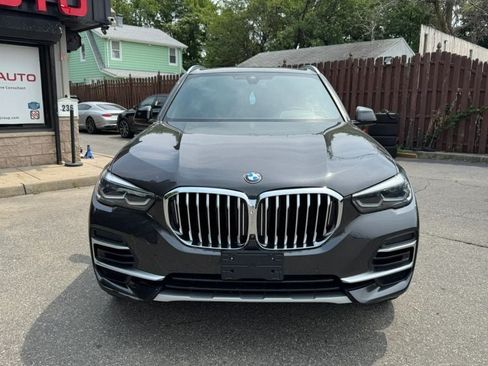 Used 2022 BMW X5 xDrive40i AWD/4WD image 2