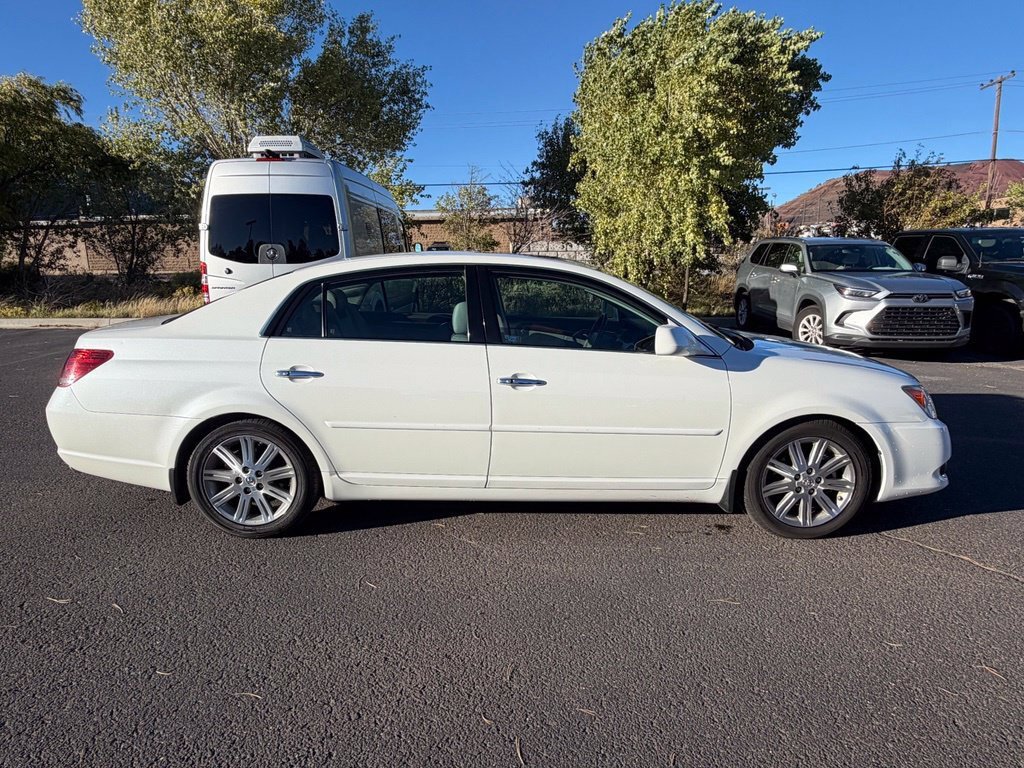 Used 2008 Toyota Avalon Limited FWD image 9