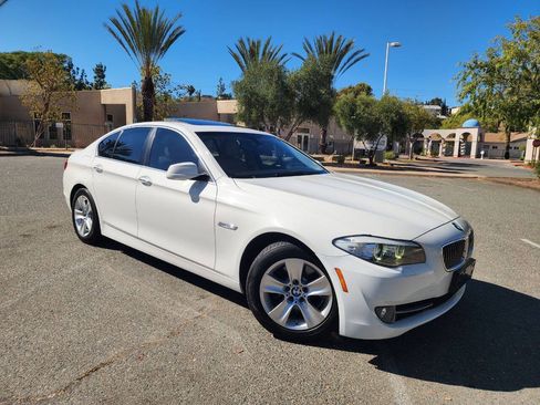 Used 2013 BMW 528i Sedan RWD image 23