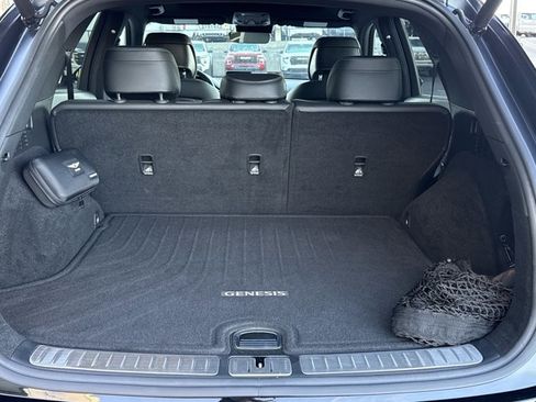 Used 2025 Genesis GV70 3.5T Sport image 11