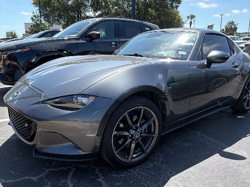 Used 2020 MAZDA MX-5 Miata RF Grand Touring RWD image 16