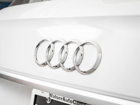 Used 2023 Audi Q5 2.0T Premium Plus w/ Premium Plus Package image 19