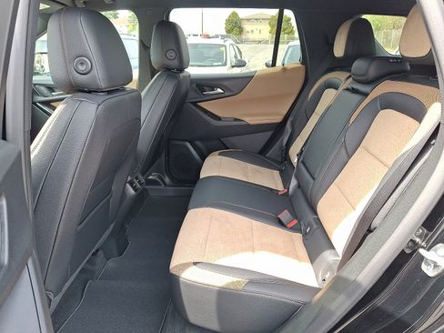 New 2026 Chevrolet Equinox ACTIV w/ Convenience Package III AWD/4WD image 5