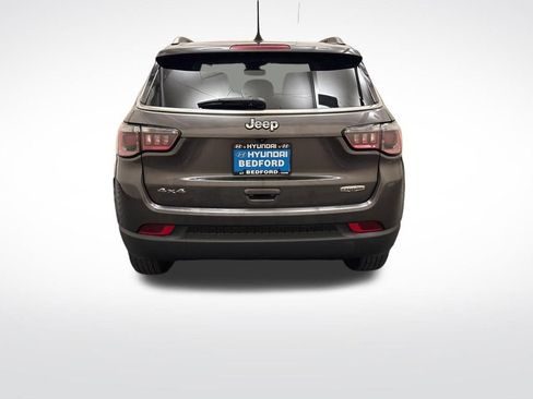 Used 2022 Jeep Compass Latitude w/ Convenience Group AWD/4WD image 6
