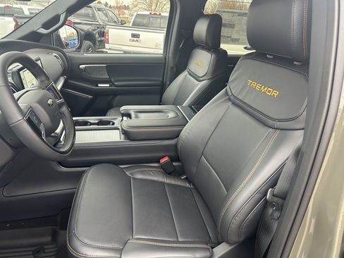 New 2025 Ford Expedition Tremor image 10