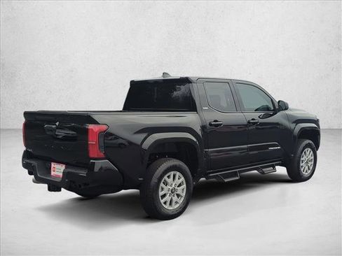 Certified 2025 Toyota Tacoma SR5 image 5