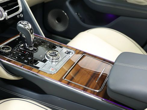 Used 2020 Bentley Flying Spur W12 w/ First Edition Specification AWD/4WD image 51