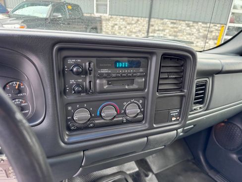 Used 1999 Chevrolet Silverado 2500 2WD Extended Cab w/ Exterior Appearance Pkg image 14