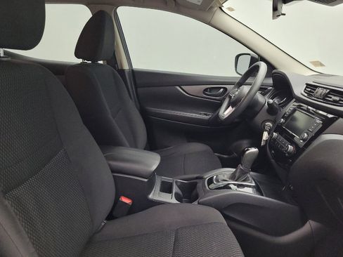 Used 2021 Nissan Rogue Sport S FWD image 21