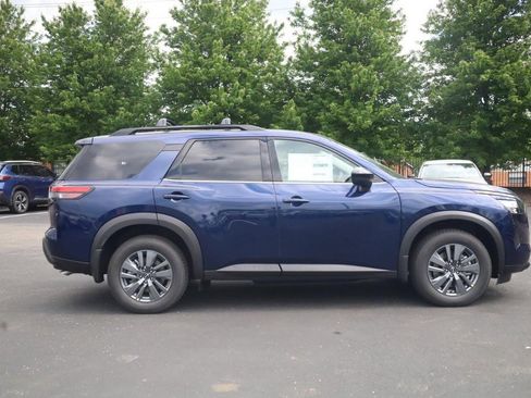 New 2026 Nissan Pathfinder SV AWD/4WD image 4