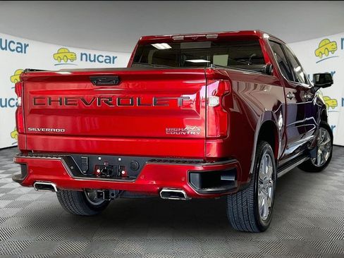 Used 2024 Chevrolet Silverado 1500 High Country w/ High Country Premium Package AWD/4WD image 6