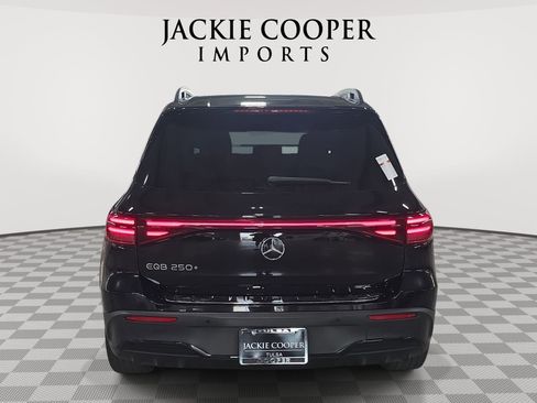 Used 2024 Mercedes-Benz EQB 250+ image 6