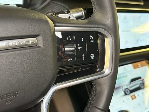 Used 2023 Land Rover Range Rover Velar R-Dynamic S AWD/4WD image 24