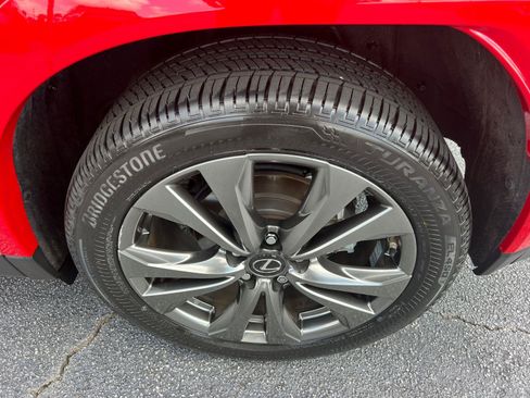 Certified 2024 Lexus UX 250h F Sport FWD image 19