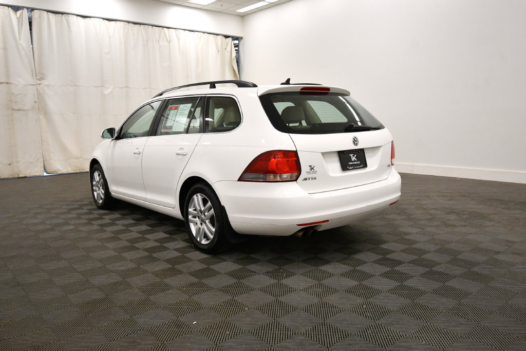 Used 2013 Volkswagen Jetta TDI FWD image 5