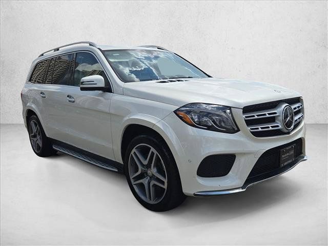 Used 2017 Mercedes-Benz GLS 550 4MATIC image 3