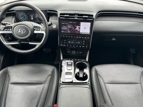 Used 2022 Hyundai Tucson Limited image 3