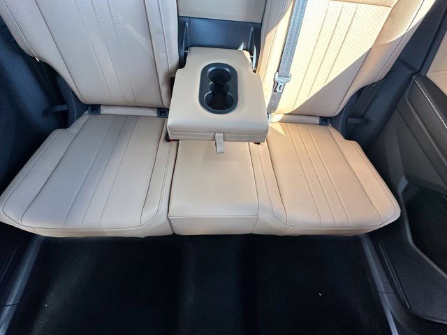 Used 2023 Volkswagen Tiguan SE AWD/4WD image 25