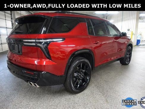 Used 2024 Chevrolet Traverse RS w/ LPO, Floor Liner Package image 7