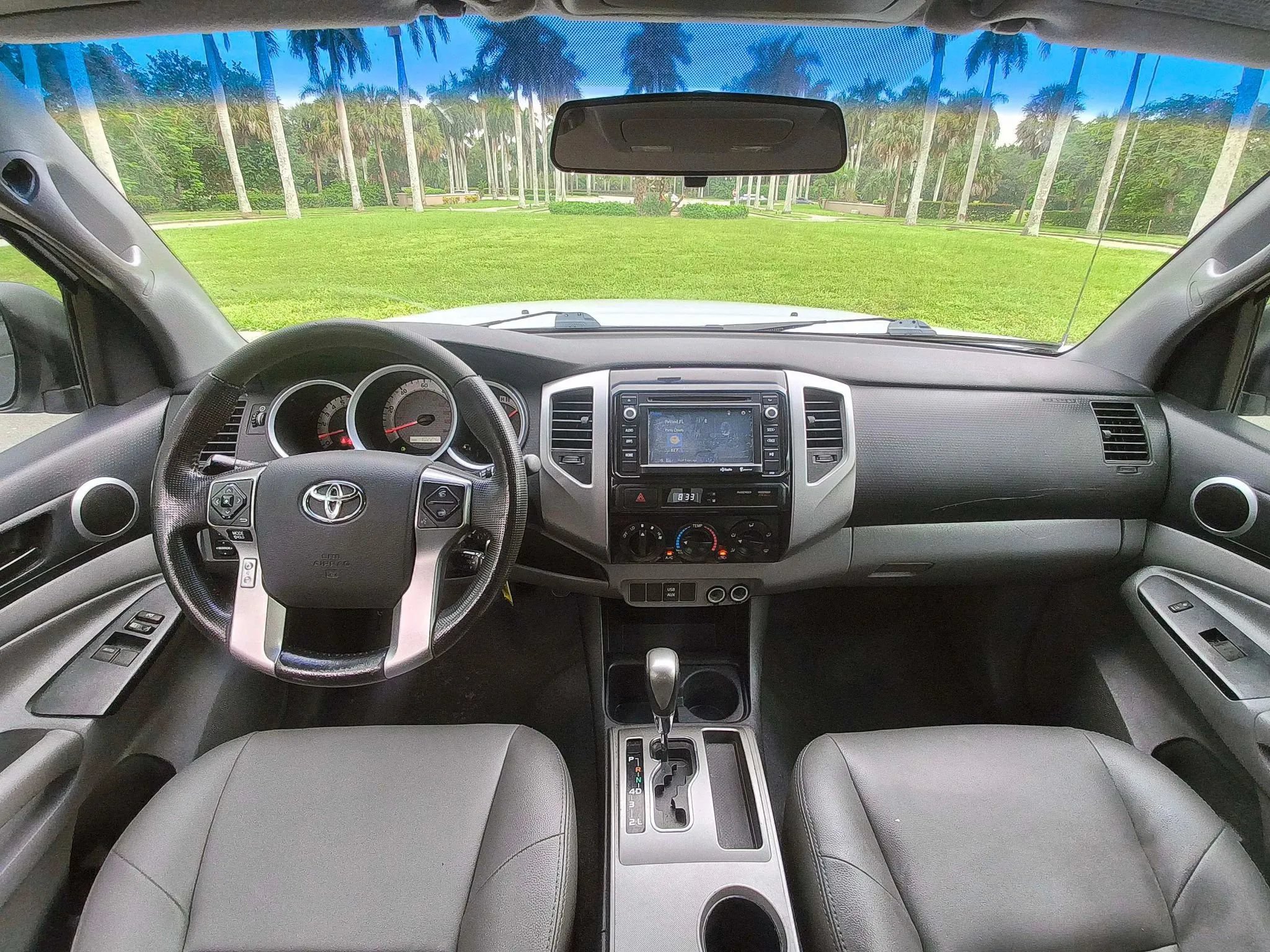 Used 2014 Toyota Tacoma PreRunner w/ SR5 Package RWD image 20