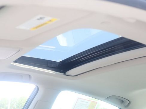 Used 2023 Honda Accord EX image 4