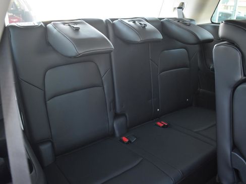 New 2026 Nissan Pathfinder SL FWD image 69