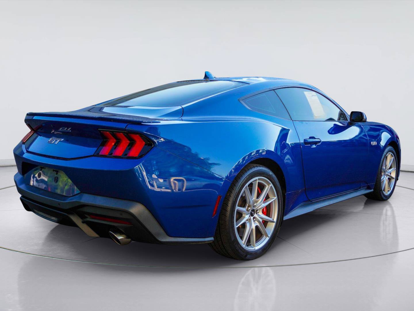 Used 2024 Ford Mustang GT Premium RWD image 9