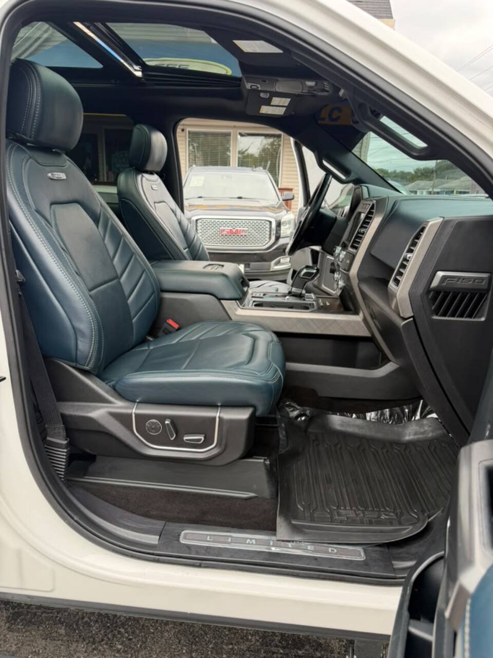 Used 2018 Ford F150 Limited AWD/4WD image 18