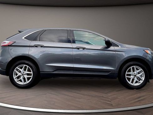 Used 2024 Ford Edge SEL AWD/4WD image 10
