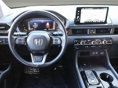 Used 2023 Honda Pilot Elite image 14