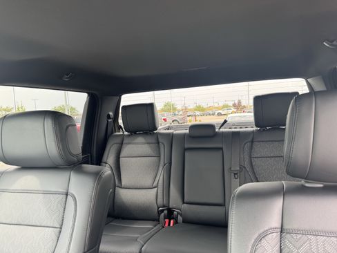 Used 2025 Toyota Tundra SR5 w/ SR5 Premium Package AWD/4WD image 19