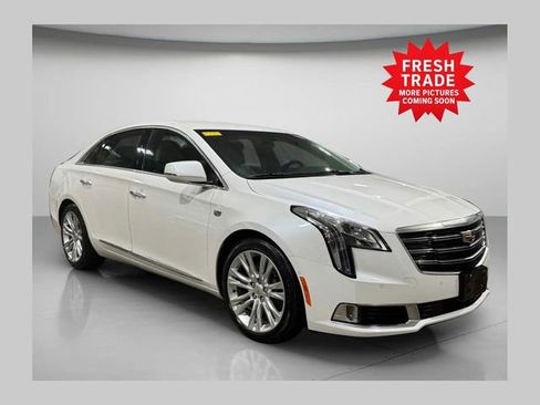 Used 2018 Cadillac XTS Luxury image 1