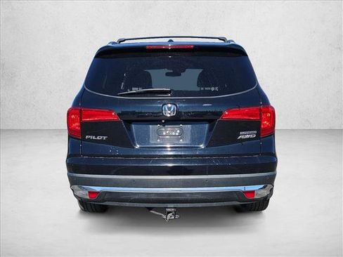 Used 2016 Honda Pilot Touring image 6