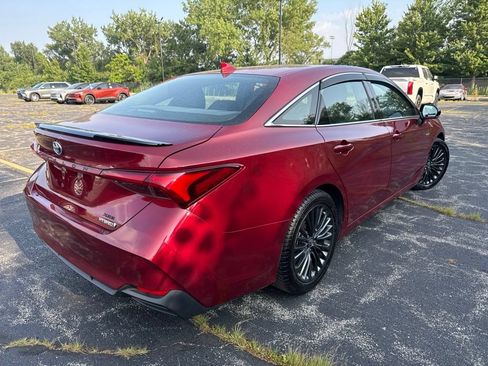 Used 2020 Toyota Avalon XSE w/ All Weather Liner Package FWD image 6