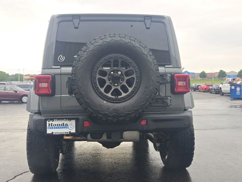 Used 2022 Jeep Wrangler Unlimited Rubicon w/ Xtreme Recon 35" Tire Package AWD/4WD image 6