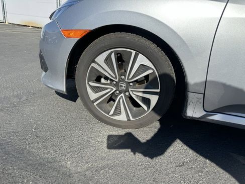 Used 2016 Honda Civic EX-L image 6