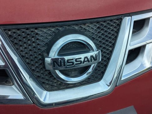 Used 2014 Nissan Rogue S FWD image 11
