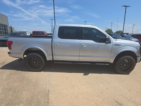 Used 2018 Ford F150 XLT w/ Equipment Group 302A Luxury AWD/4WD image 2