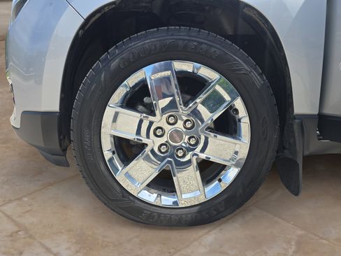 Used 2017 GMC Acadia Limited SLT AWD/4WD image 30