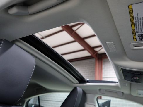 Used 2025 Lexus ES 300h F Sport w/ Accessory Package (Z2) FWD image 29