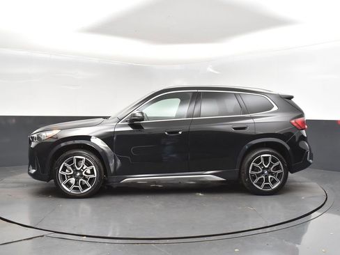 Used 2025 BMW X1 xDrive28i image 4