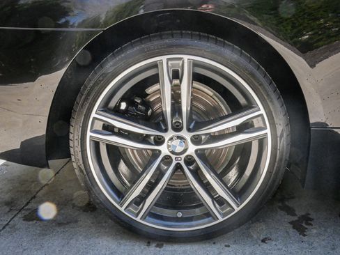 Used 2018 BMW 640i Convertible image 13