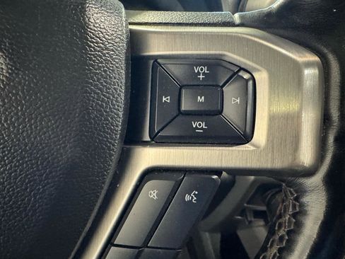 Used 2018 Ford F150 Platinum w/ FX4 Off-Road Package image 28