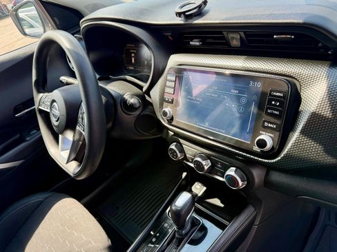 Used 2023 Nissan Kicks SV FWD image 26