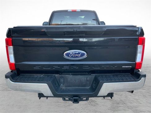 Used 2017 Ford F250 XL w/ STX Appearance Package image 3