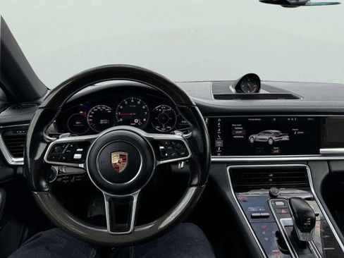 Used 2020 Porsche Panamera 4 image 43