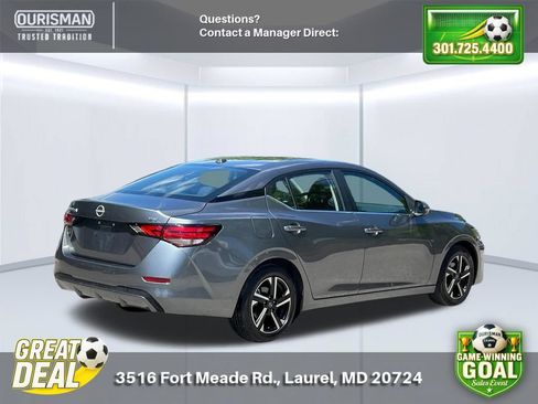 Used 2024 Nissan Sentra SV FWD image 3