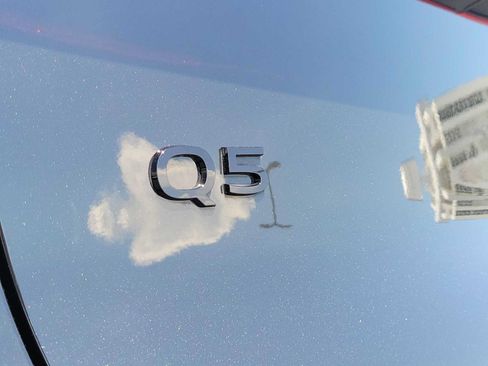 Certified 2025 Audi Q5 Premium Plus w/ Premium Plus AWD/4WD image 11